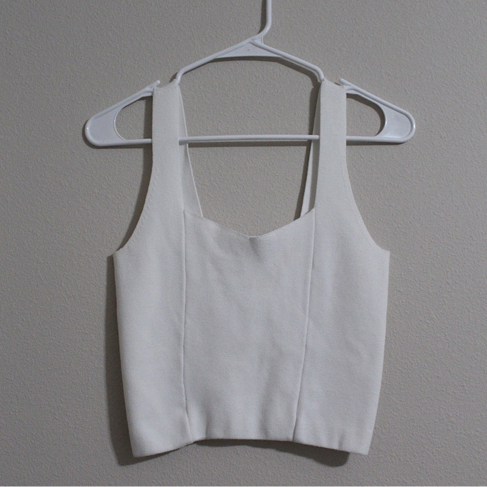 Abercrombie & Fitch Cropped Tank Top